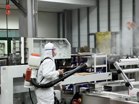 流行が過熱する中、Hongxing Machinery は専門の消毒会社に徹底的な清掃を依頼します